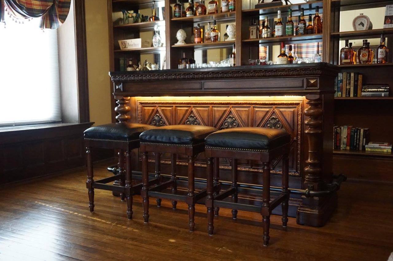 Louisville Bourbon Inn Eksteriør bilde